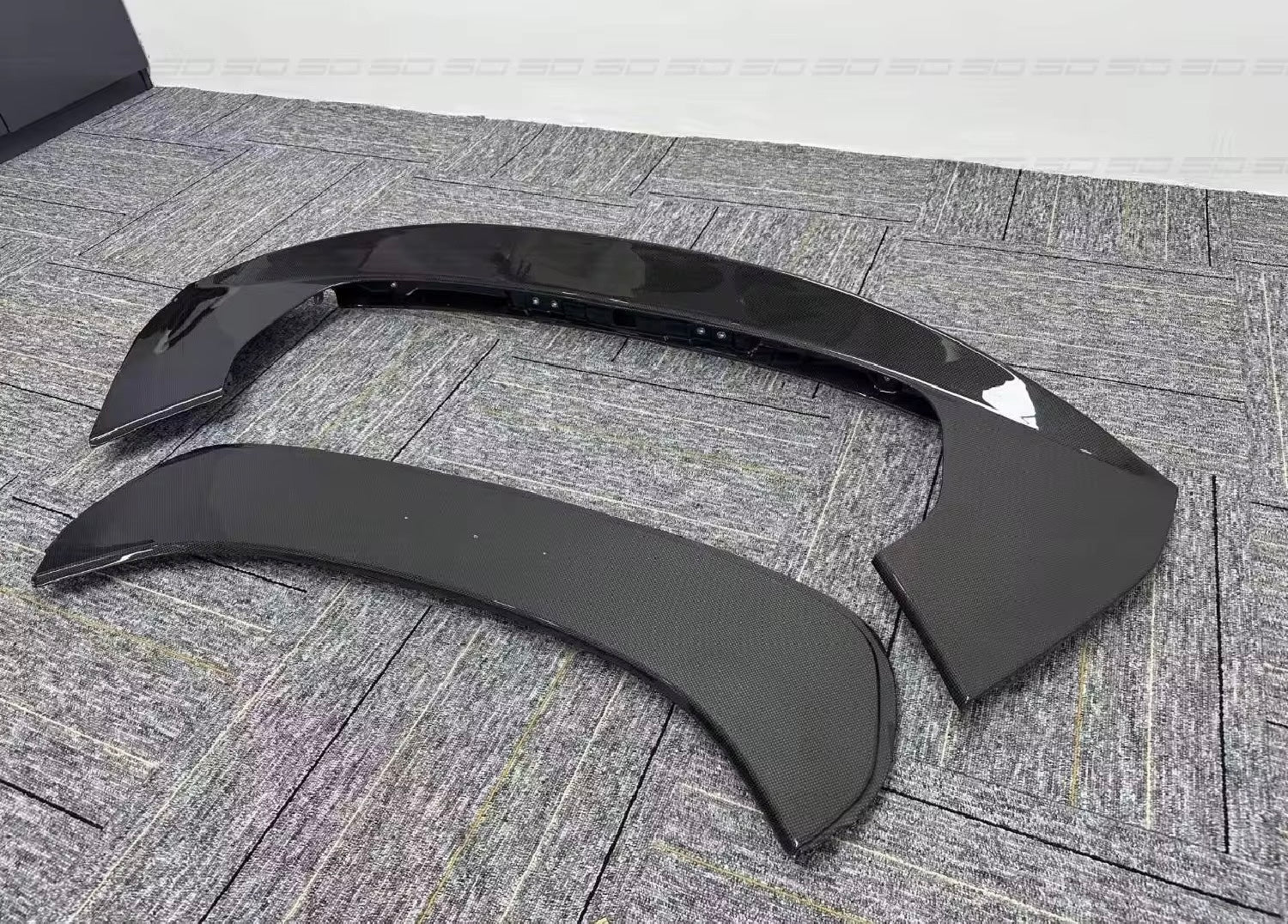 Ferrari SF90 Carbon Fiber Rear Spoiler – High Gloss Real Carbon | OEM Fitment